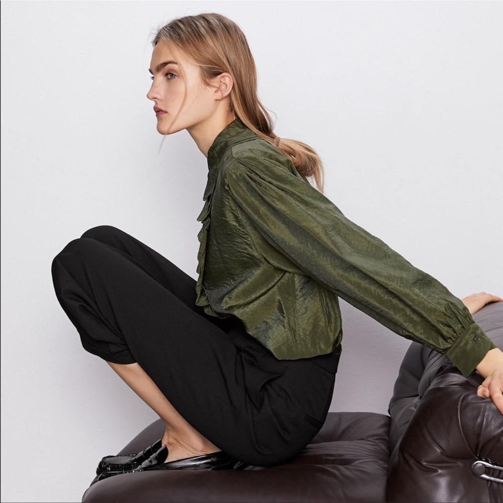 Zara Ruffled Shirt - Picture 3 of 12
